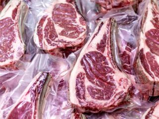 Fresh-Chilled-Beef-Carcass-Quarter-Cut